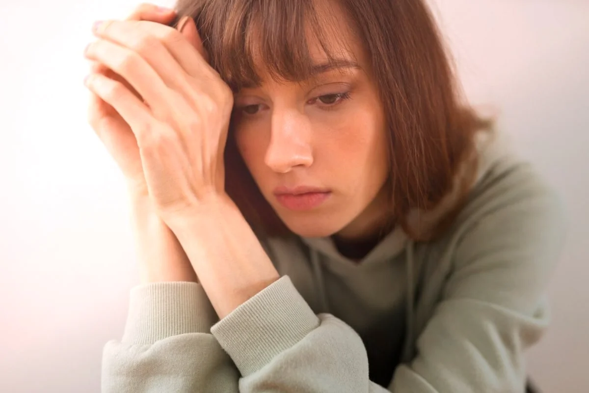 У девушки депрессивное состояние